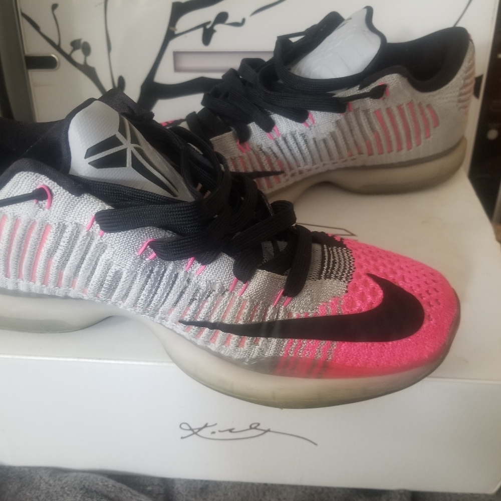 **SOLD** Nike Kobe 10 X Elite Low Mambacurial